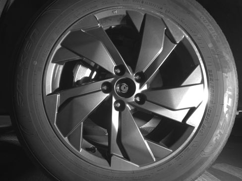 Used 2025 Nissan Rogue SV FWD image 12