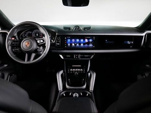 New 2026 Porsche Cayenne GTS image 12
