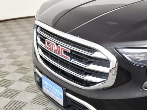 Used 2020 GMC Terrain SLT w/ Preferred Package AWD/4WD image 11