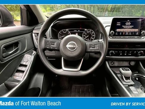 Used 2024 Nissan Rogue S AWD/4WD image 8