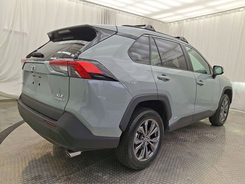 Certified 2022 Toyota RAV4 XLE Premium image 25