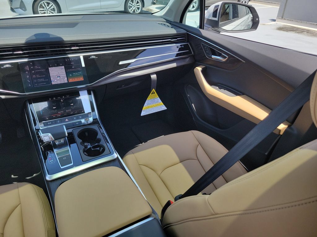 New 2026 Audi Q7 3.0T Premium AWD/4WD image 24