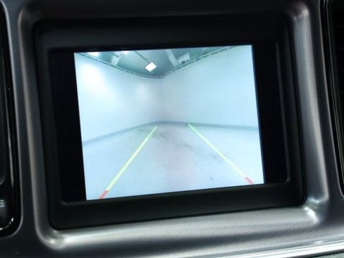 Used 2020 Dodge Challenger SXT w/ Driver Convenience Group image 19