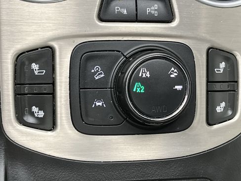 Used 2019 GMC Terrain Denali w/ Advanced Safety Package AWD/4WD image 17