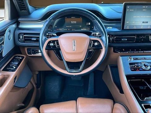 Used 2020 Lincoln Aviator Black Label image 5
