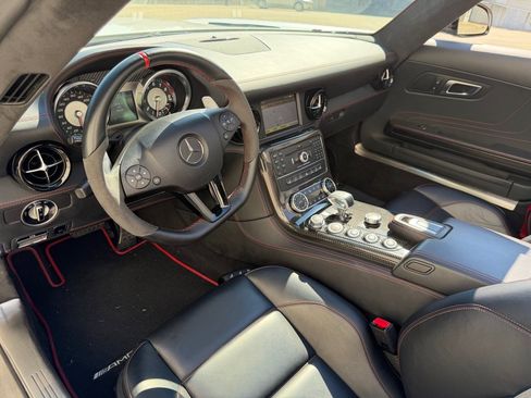 Used 2014 Mercedes-Benz SLS AMG GT Roadster image 14