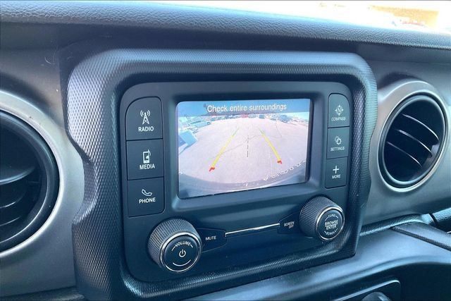 Used 2021 Jeep Wrangler Unlimited Sport AWD/4WD image 21