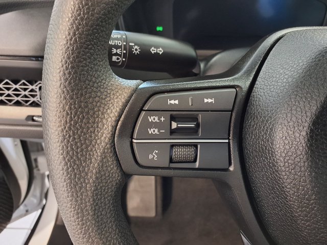 Certified 2025 Honda Accord LX image 7