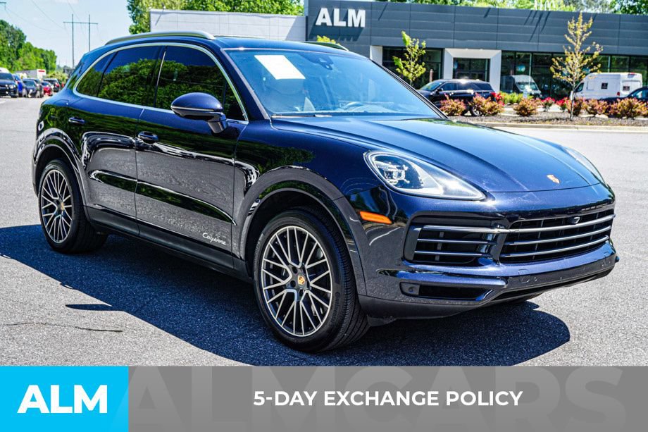 Used 2023 Porsche Cayenne AWD/4WD image 3