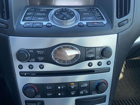 Used 2009 INFINITI G37 Sport w/ Premium Pkg image 25