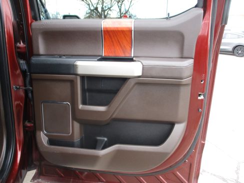 Used 2016 Ford F150 King Ranch w/ Equipment Group 601A Luxury image 23