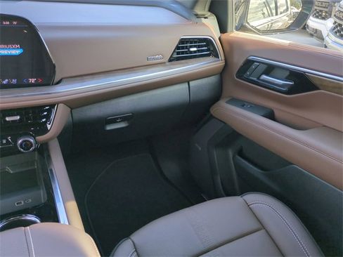 Certified 2026 Chevrolet Tahoe High Country w/ LPO, Illumination Package image 20