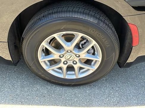 Used 2025 Chrysler Pacifica Select FWD image 29