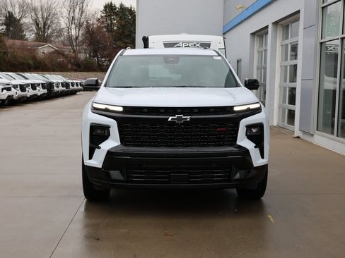 New 2026 Chevrolet Traverse RS image 5