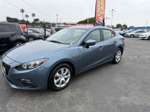 Used 2015 MAZDA MAZDA3 i Sport FWD image 1