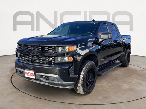 Used 2022 Chevrolet Silverado 1500 Custom w/ Safety Confidence Package image 9