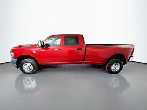 New 2026 RAM 3500 Tradesman AWD/4WD image 4