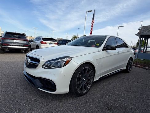 Used 2014 Mercedes-Benz E 63 AMG S-Model image 3