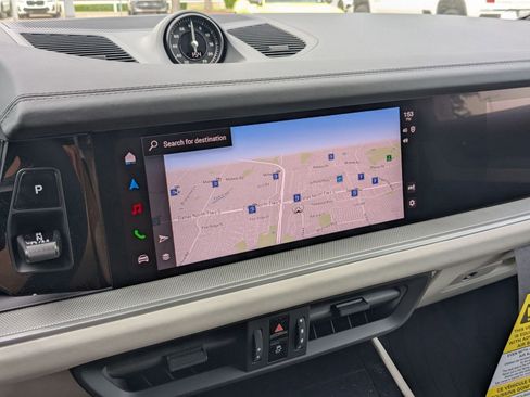 New 2026 Porsche Cayenne Coupe AWD/4WD image 17