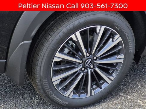 New 2026 Nissan Pathfinder Platinum w/ Cargo Package FWD image 5