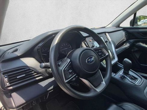 Used 2022 Subaru Outback AWD/4WD image 11