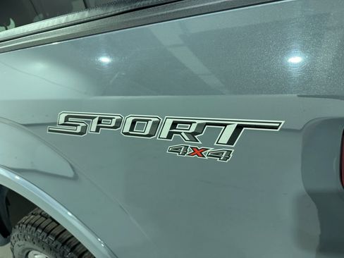 Used 2020 Ford F150 XLT w/ Equipment Group 302A Luxury AWD/4WD image 31