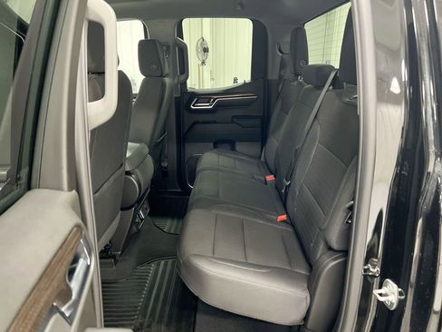 Used 2025 Chevrolet Silverado 1500 LT AWD/4WD image 22