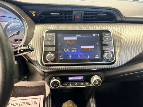 Used 2020 Nissan Kicks SV FWD image 10