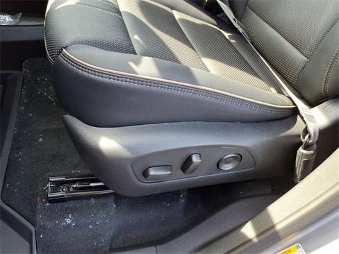 New 2026 Chevrolet Traverse High Country w/ LPO, Floor Liner Package image 8