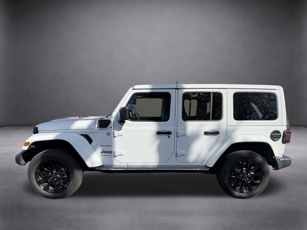 Used 2024 Jeep Wrangler Unlimited Sahara AWD/4WD image 10
