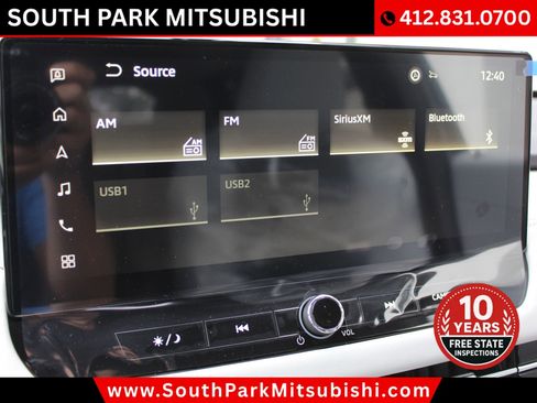 New 2025 Mitsubishi Outlander SE image 16