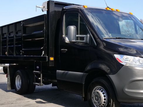 Used 2023 Mercedes-Benz Sprinter 3500 image 14