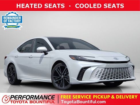 Used 2025 Toyota Camry XSE w/ Premium Plus Package AWD/4WD image 1