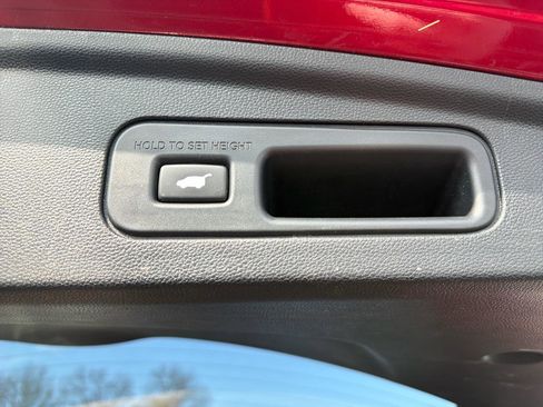 Used 2023 Acura MDX SH-AWD w/ Technology Package image 8