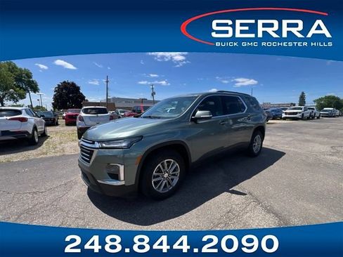 Used 2023 Chevrolet Traverse LT AWD/4WD image 1