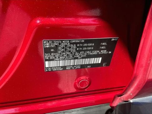 Used 2018 Toyota RAV4 Limited w/ All Weather Liner Package AWD/4WD image 35