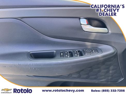 Used 2020 Hyundai Santa Fe SEL image 17