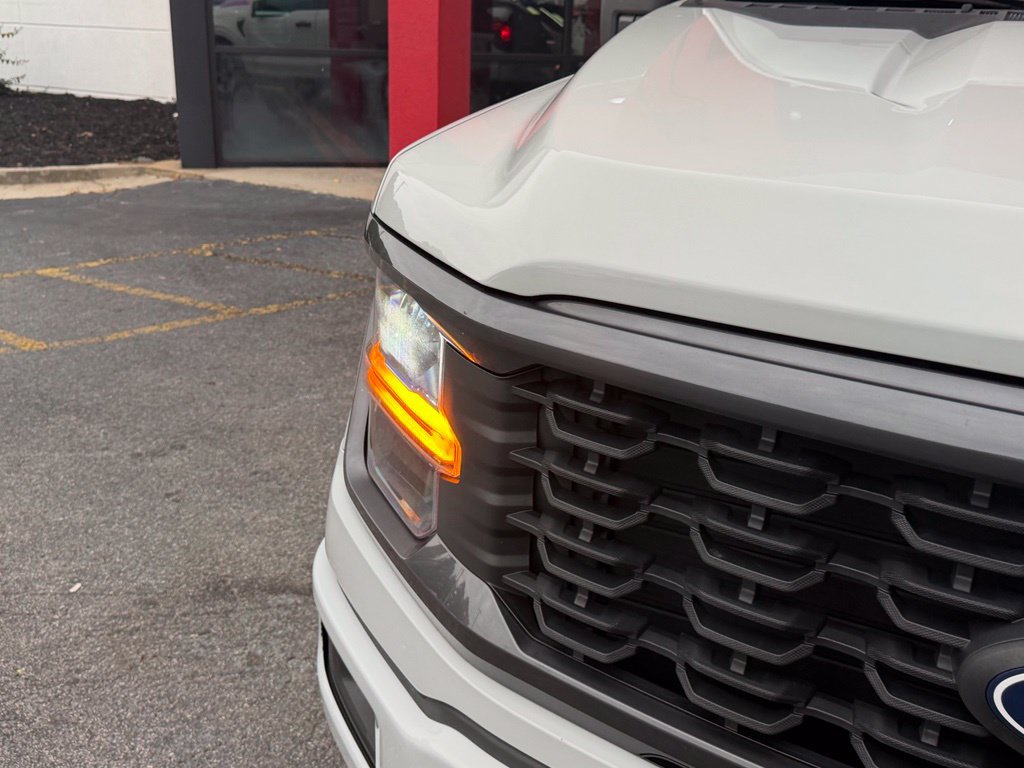 Used 2024 Ford F150 STX RWD image 3
