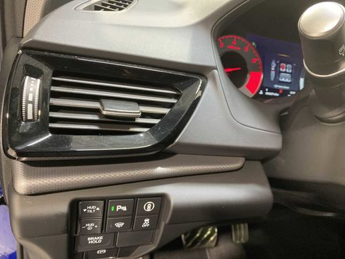 Certified 2025 Acura RDX A-Spec image 24