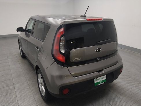 Used 2019 Kia Soul FWD image 5