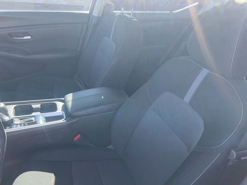 Certified 2025 Nissan Sentra SV w/ All-Weather Package image 5