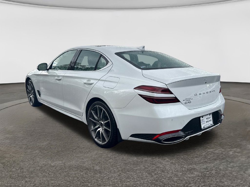 Used 2026 Genesis G70 2.5T Prestige RWD image 5