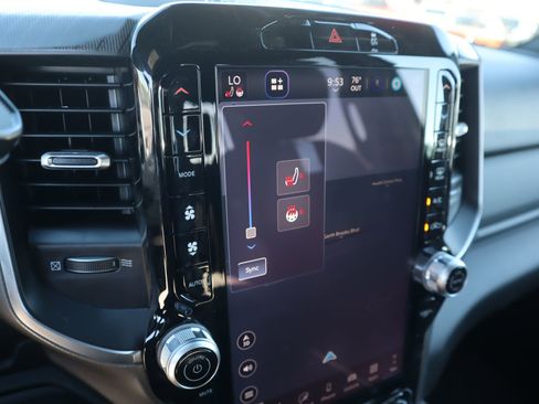 New 2026 RAM 2500 Big Horn AWD/4WD image 8