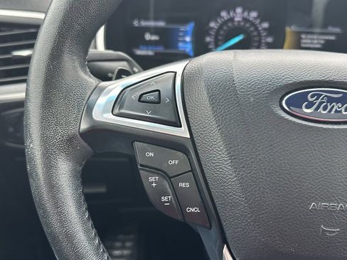 Used 2015 Ford Edge SEL w/ Canadian Touring Package image 24