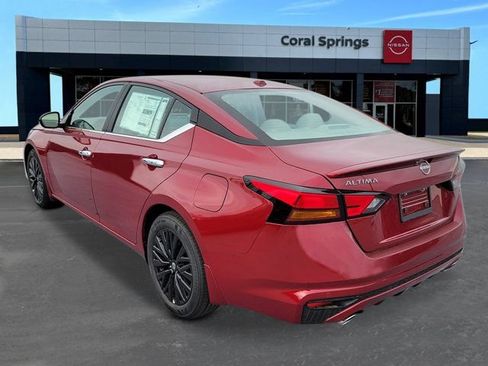 New 2026 Nissan Altima 2.5 SV w/ SV Special Edition Package FWD image 3