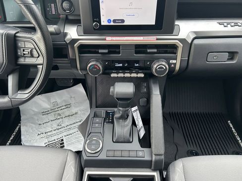 Used 2025 Toyota Tacoma SR5 RWD image 11