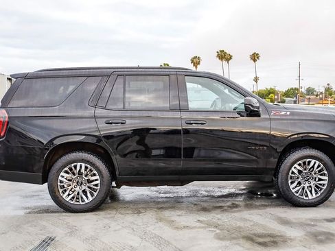 Used 2025 Chevrolet Tahoe Z71 AWD/4WD image 13