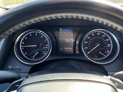 Used 2019 Toyota Camry SE image 21