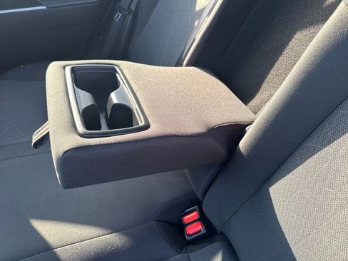 Used 2025 Toyota RAV4 XLE w/ Convenience Package image 36