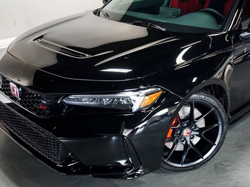 Used 2025 Honda Civic Type R image 85